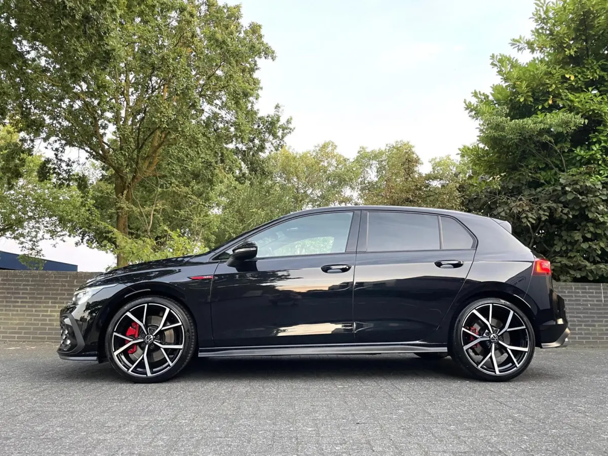 8 2.0 TSI GTI 245 PK/ Cam/ IQ LED/ 19''LMV/ CarPlay
