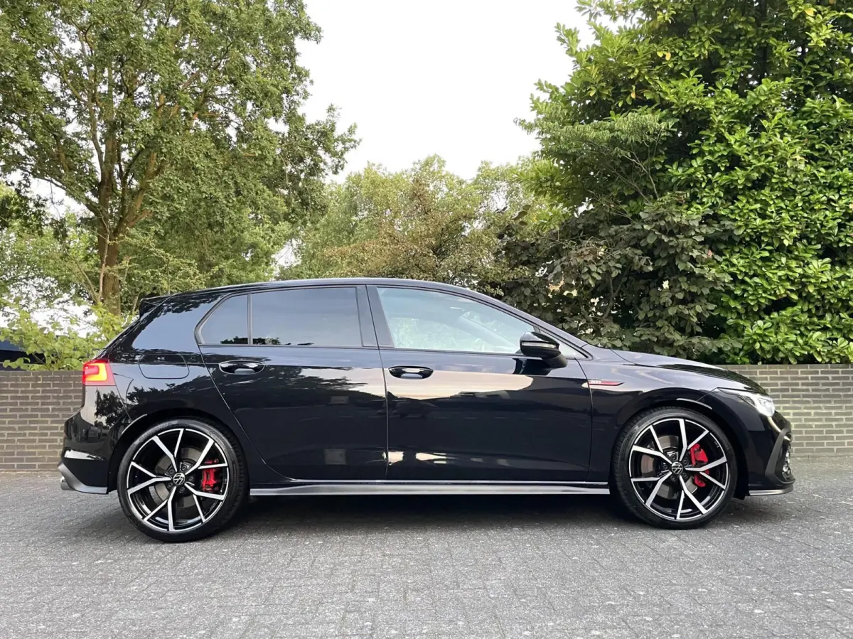 8 2.0 TSI GTI 245 PK/ Cam/ IQ LED/ 19''LMV/ CarPlay