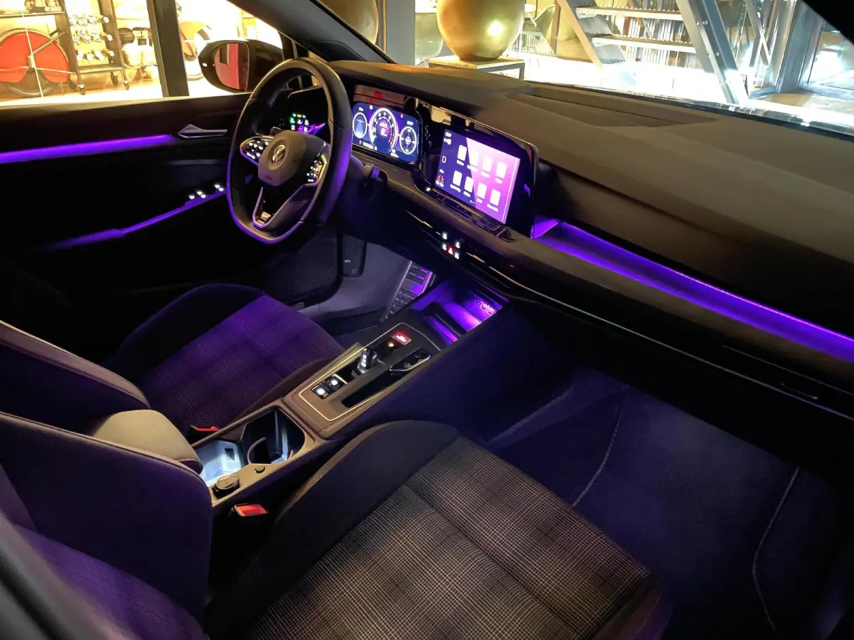 8 2.0 TSI GTI 245 PK/ Cam/ IQ LED/ 19''LMV/ CarPlay
