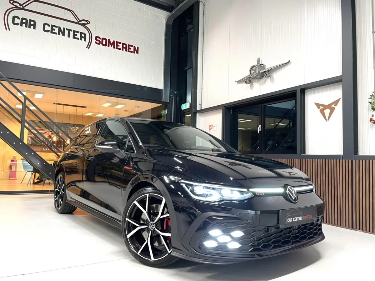 8 2.0 TSI GTI 245 PK/ Cam/ IQ LED/ 19''LMV/ CarPlay
