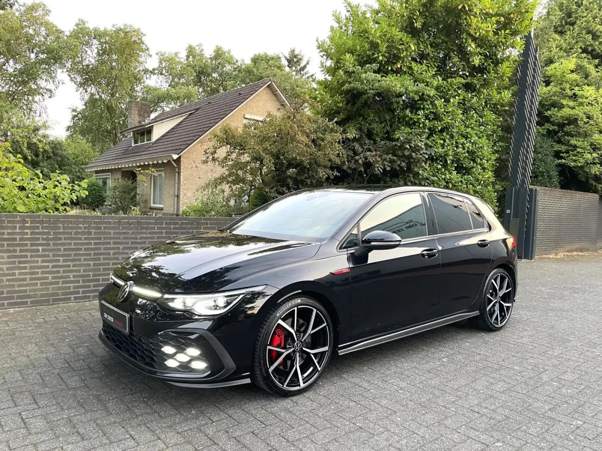 8 2.0 TSI GTI 245 PK/ Cam/ IQ LED/ 19''LMV/ CarPlay