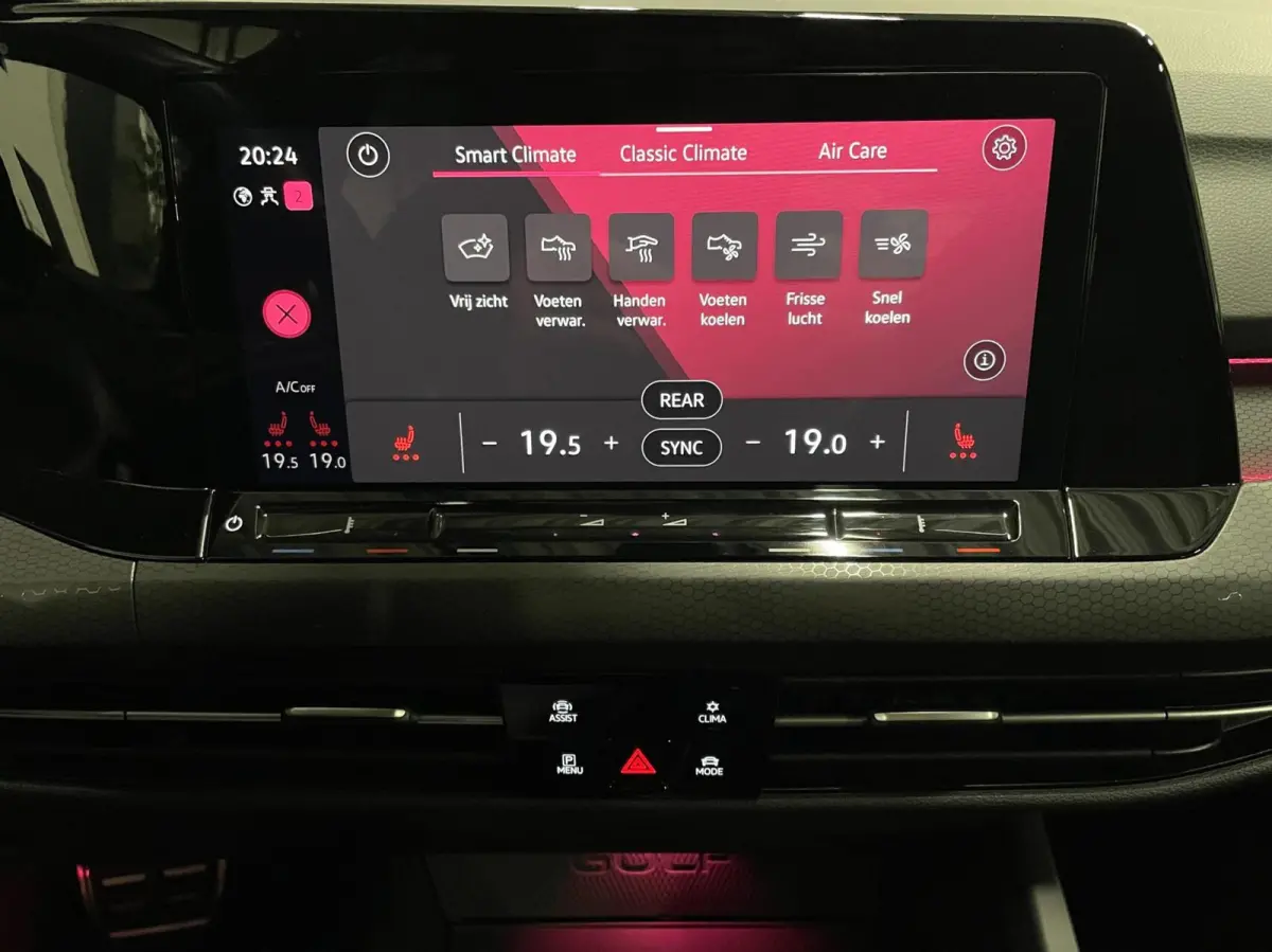 8 2.0 TSI GTI 245 PK/ Cam/ IQ LED/ 19''LMV/ CarPlay