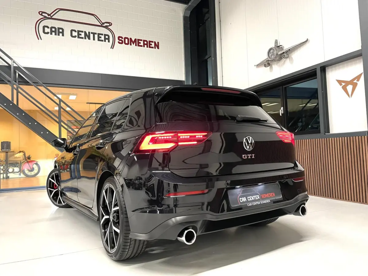 8 2.0 TSI GTI 245 PK/ Cam/ IQ LED/ 19''LMV/ CarPlay