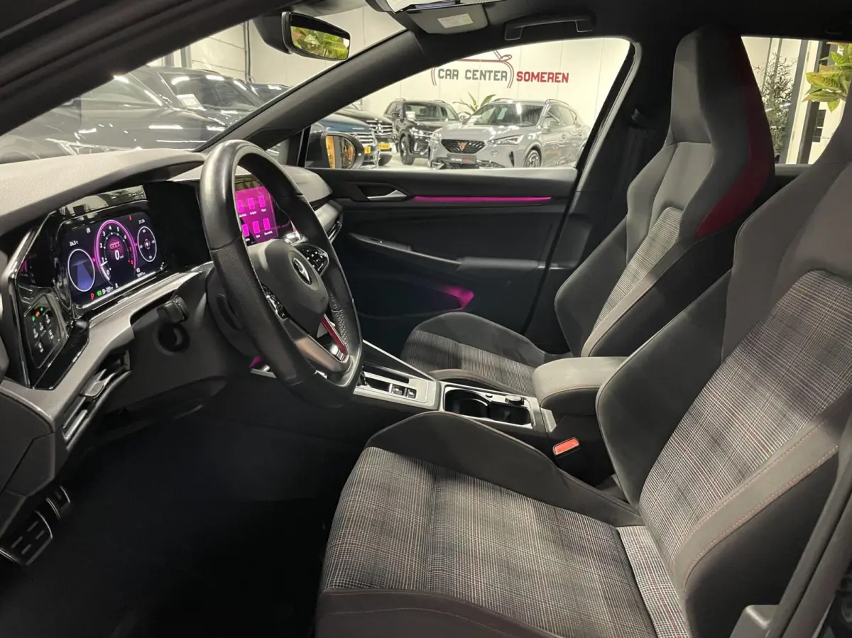 8 2.0 TSI GTI 245 PK/ Cam/ IQ LED/ 19''LMV/ CarPlay