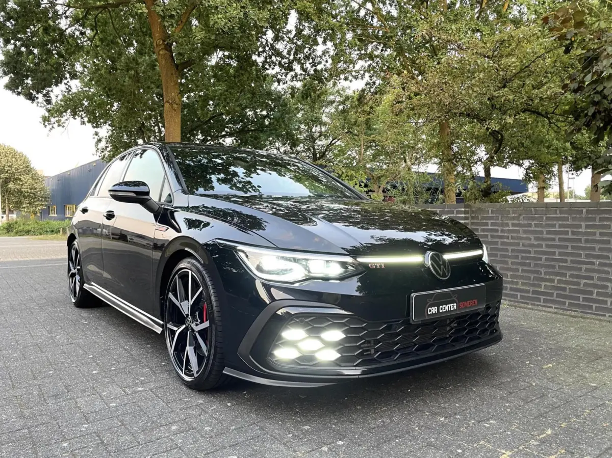 8 2.0 TSI GTI 245 PK/ Cam/ IQ LED/ 19''LMV/ CarPlay