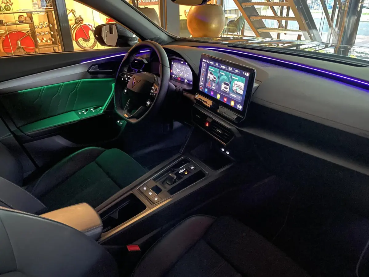 1.4 e-Hybrid VZ 245 PK/ Cam/ Memo/ Pano/ Sportstuur