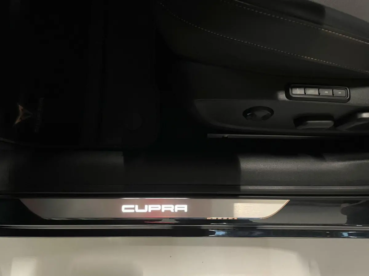 1.4 e-Hybrid VZ 245 PK/ Cam/ Memo/ Pano/ Sportstuur