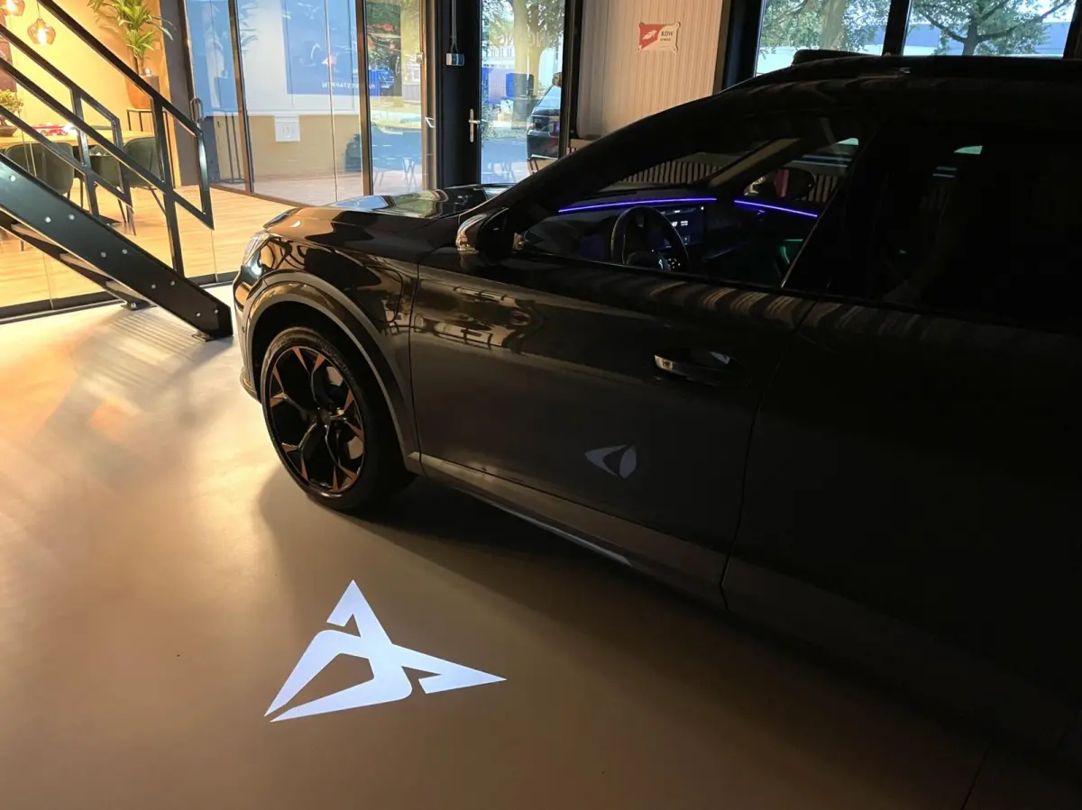 1.4 e-Hybrid VZ 245 PK/ Cam/ Memo/ Pano/ Sportstuur
