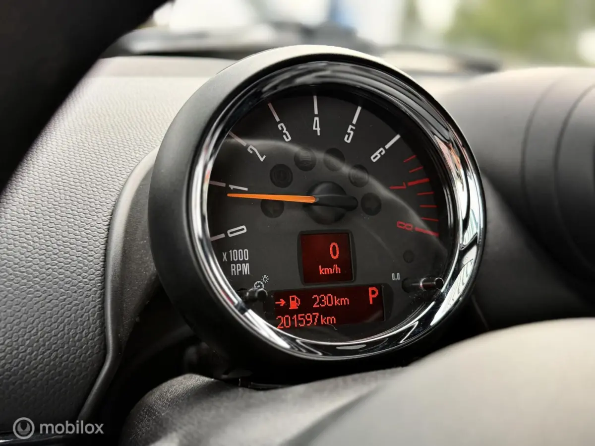 1.6 Cooper S Pepper Black on Black |Leder