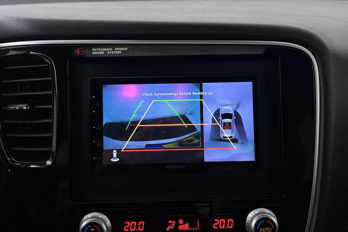 2.4 PHEV Instyle (PANORAMADAK, STUUR-/STOELVERWARMING, 360 CAMERA, LEDER, STUURBEDIENING)