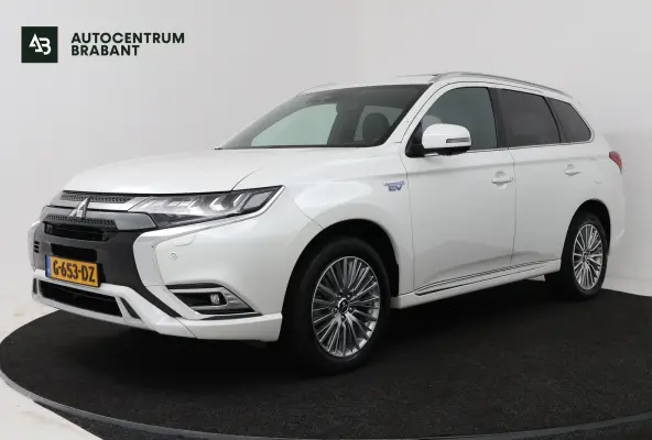 2.4 PHEV Instyle (PANORAMADAK, STUUR-/STOELVERWARMING, 360 CAMERA, LEDER, STUURBEDIENING)