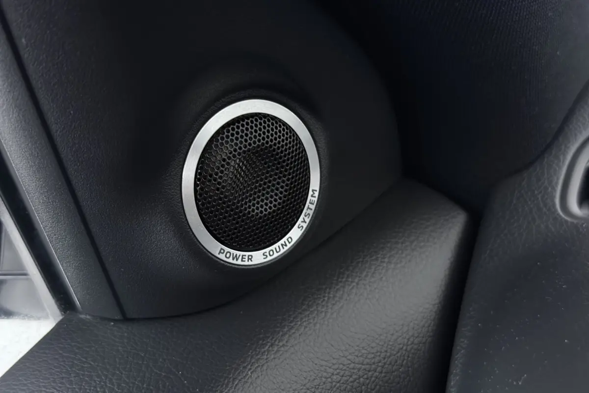 2.4 PHEV Instyle (PANORAMADAK, STUUR-/STOELVERWARMING, 360 CAMERA, LEDER, STUURBEDIENING)