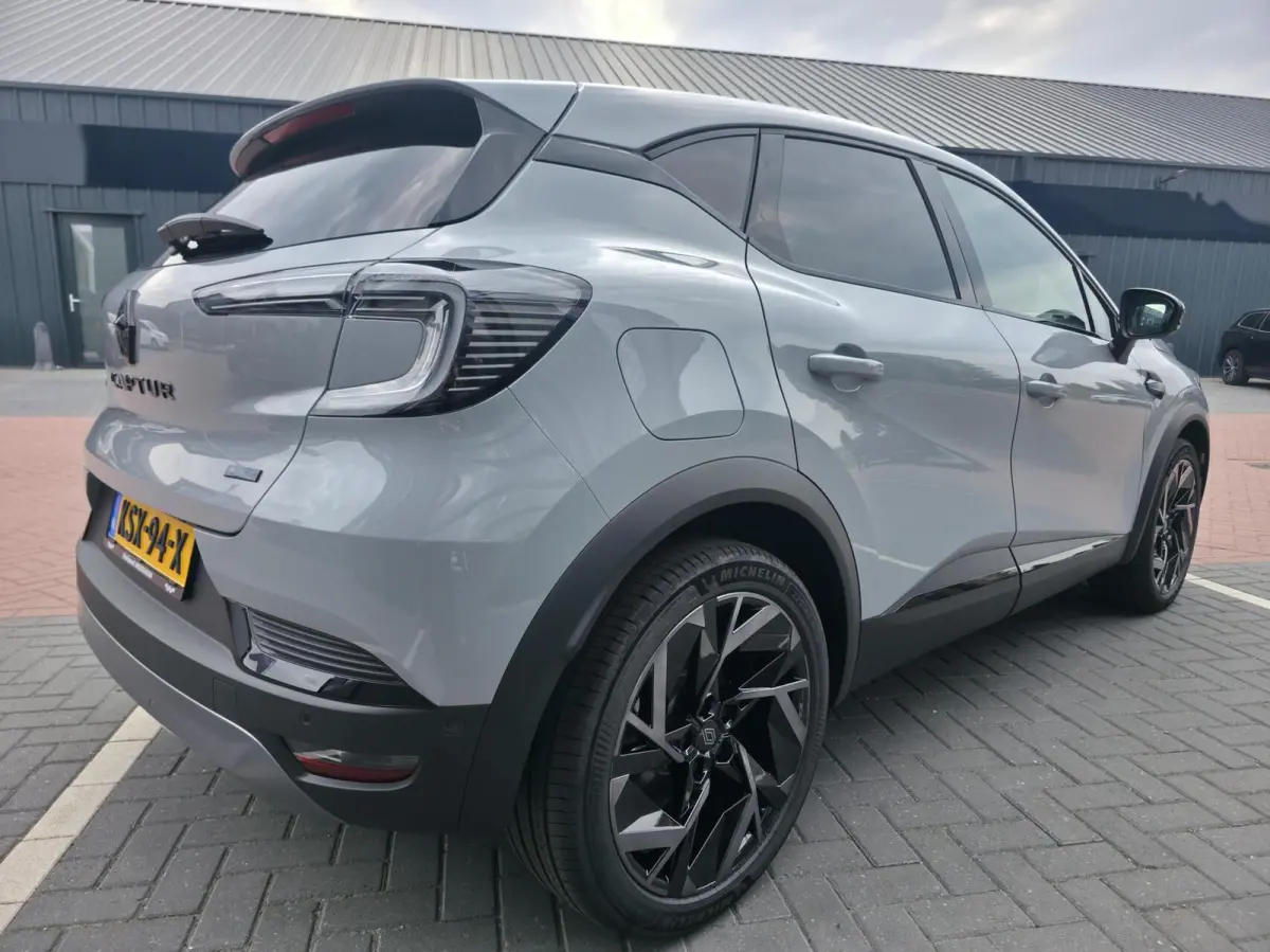 1.8 E-Tech full hybrid 160 esprit Alpine Rijklaar prijs!