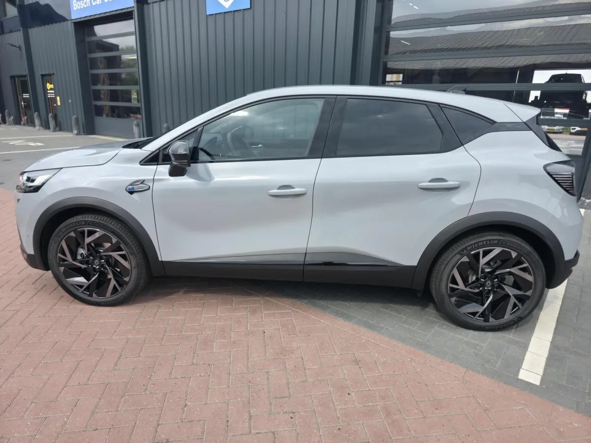 1.8 E-Tech full hybrid 160 esprit Alpine Rijklaar prijs!