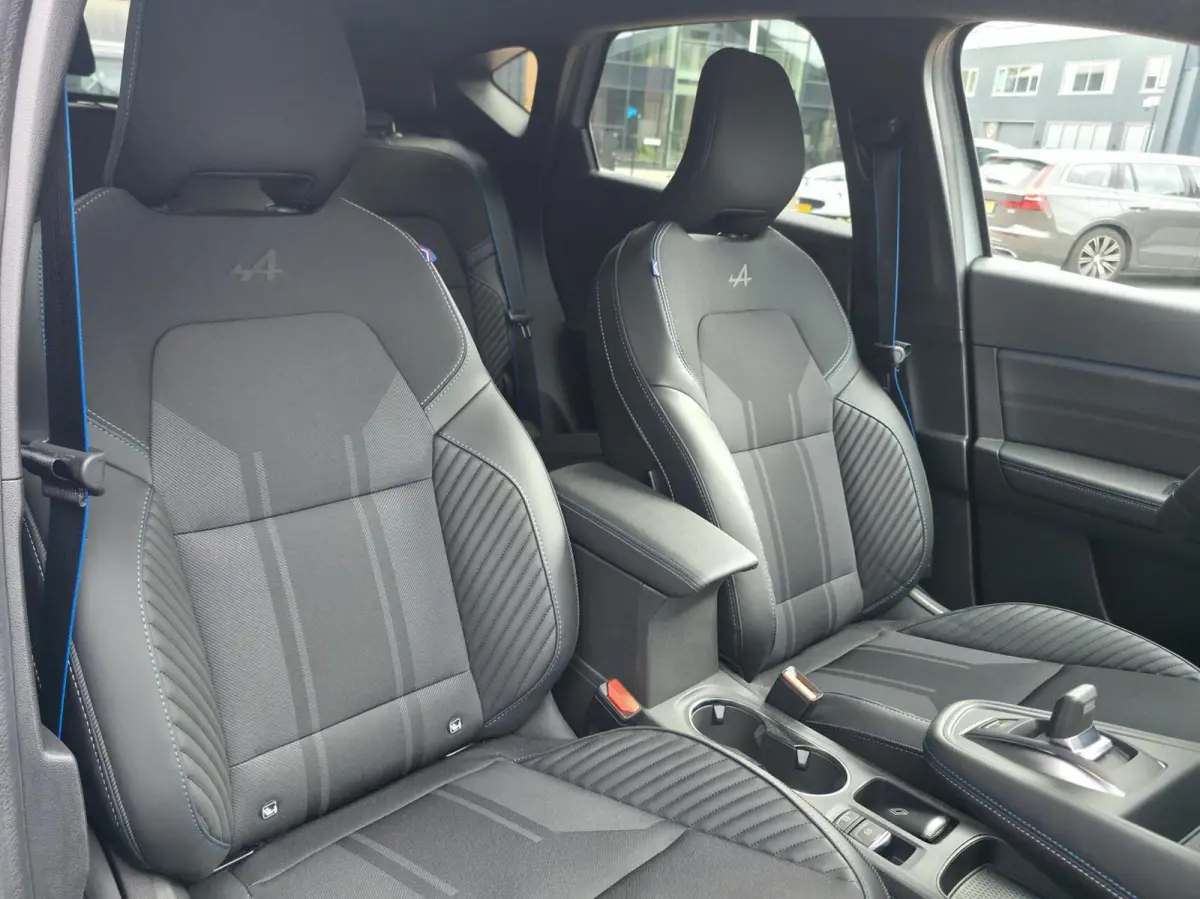 1.8 E-Tech full hybrid 160 esprit Alpine Rijklaar prijs!