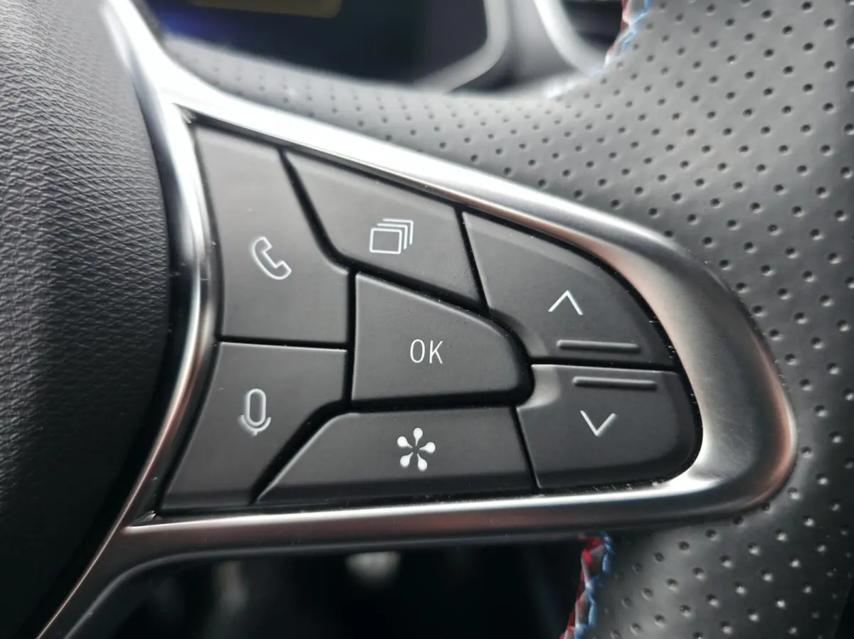 1.8 E-Tech full hybrid 160 esprit Alpine Rijklaar prijs!