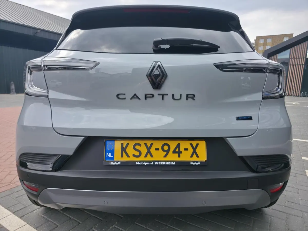 1.8 E-Tech full hybrid 160 esprit Alpine Rijklaar prijs!