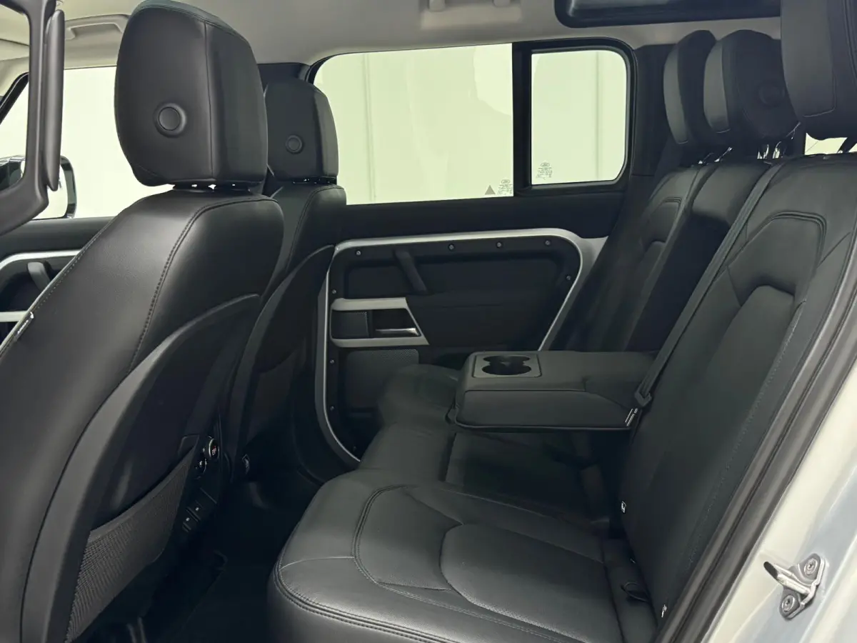 2.0 P400e HSE