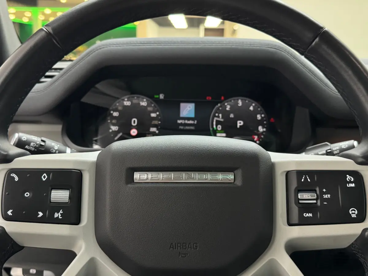 2.0 P400e HSE