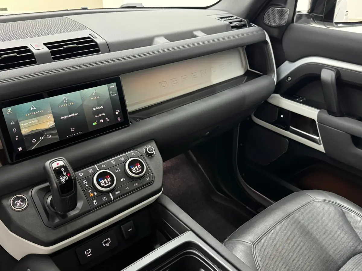 2.0 P400e HSE