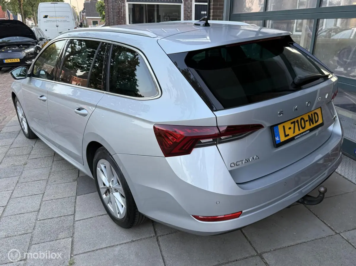 1.0 e-TSI Ambition | Trekhaak | CarPlay
