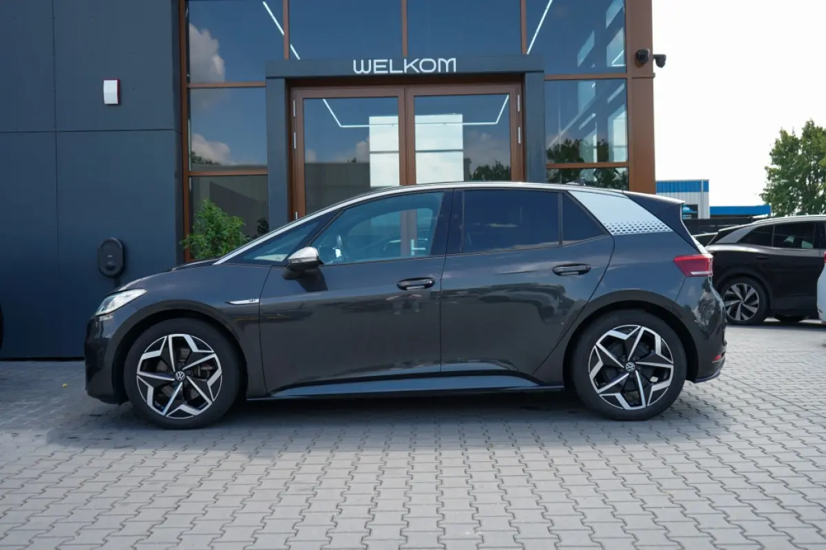 First Plus 58 kWh | 92,24% SOH | IQ | Camera | Keyless