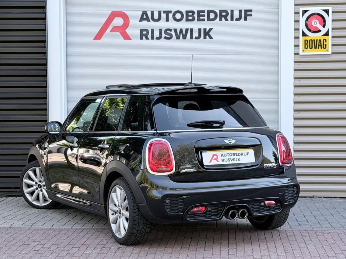 2.0 Cooper S Chili Serious Business H&K/Pano/Camera