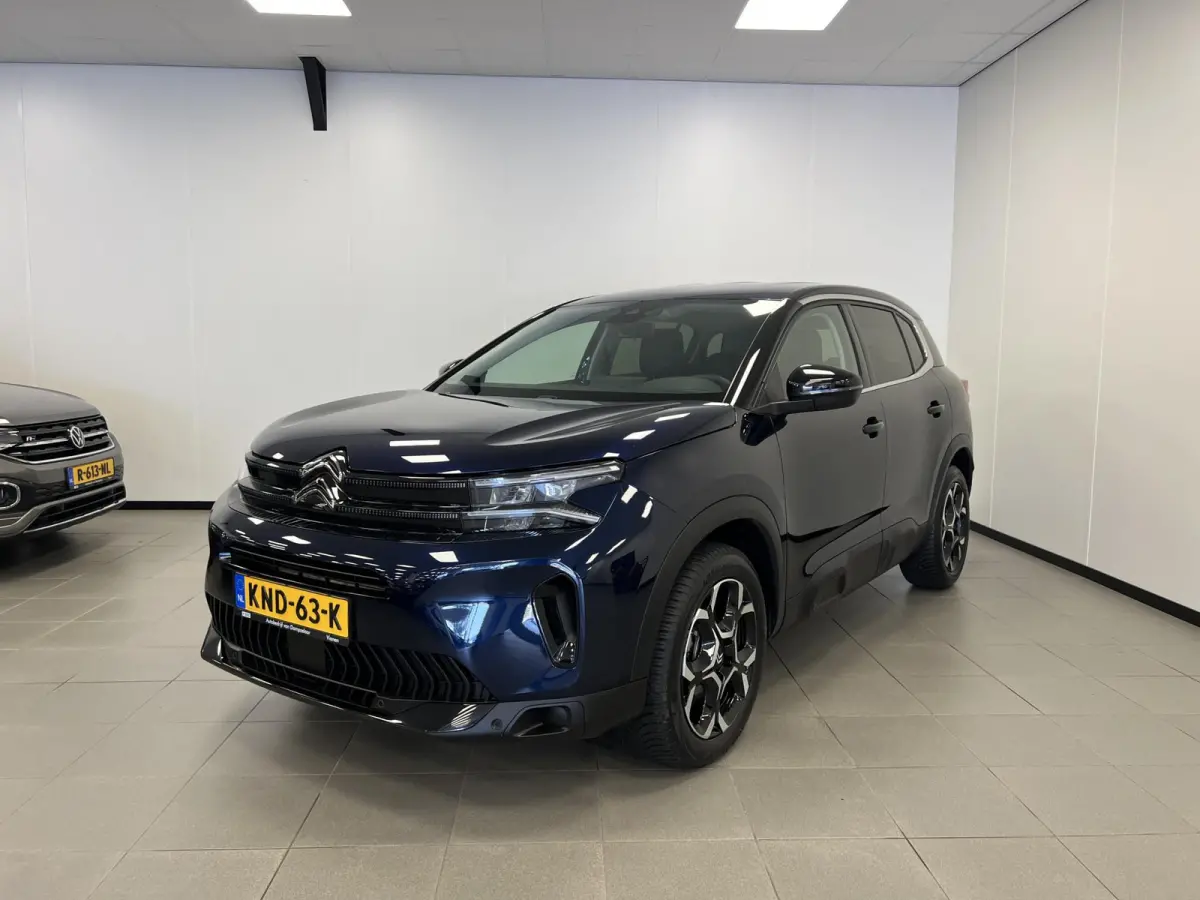 1.2 HYBRID 145PK AUT. PLUS UITV. / KEYLESS / NAVI / CAMERA / STOELVERW. / CRUISE.C/