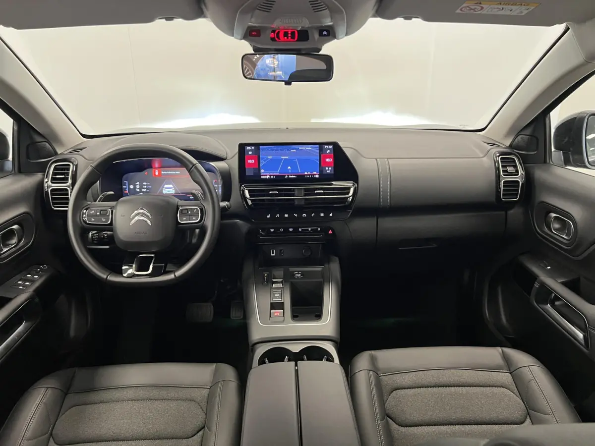 1.2 HYBRID 145PK AUT. PLUS UITV. / KEYLESS / NAVI / CAMERA / STOELVERW. / CRUISE.C/