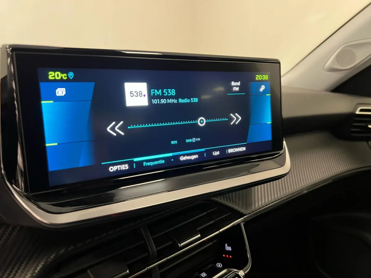 EV Allure Pack 50 kWh / 136PK / NAVI / CRUISE.C / H.LEDER /