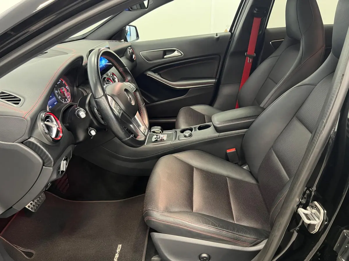 AMG 45 4MATIC / EDITION1 / CRUISE.C / STOELVERW. / LEDER / CAMERA /