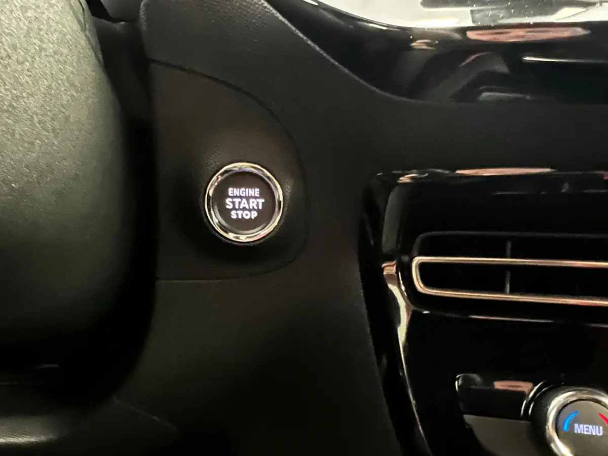 1.2 T 130 PK / GS-LINE / AUTOMAAT / NAVI / CAMERA / CLIMATE / CARPLAY /