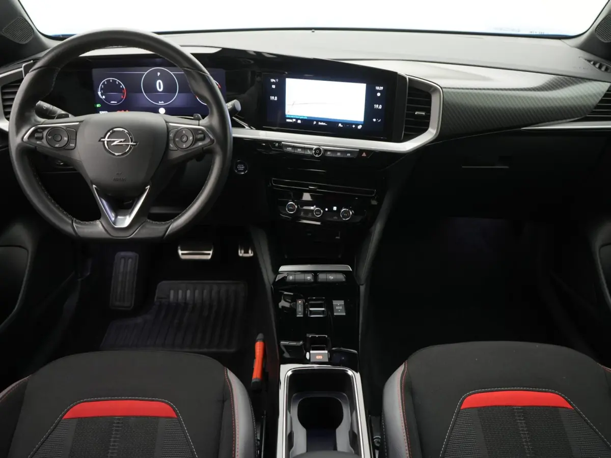 1.2 T 130 PK / GS-LINE / AUTOMAAT / NAVI / CAMERA / CLIMATE / CARPLAY /