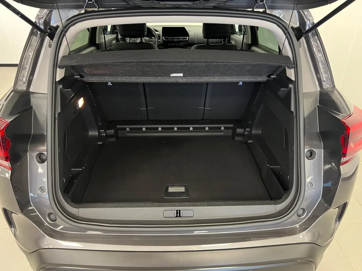 1.2 HYBRID 145PK AUTOMAAT PLUS UITV. / NAVI / STOEL-VERW. / KEYLESS / CAMERA / CRUISE.C /
