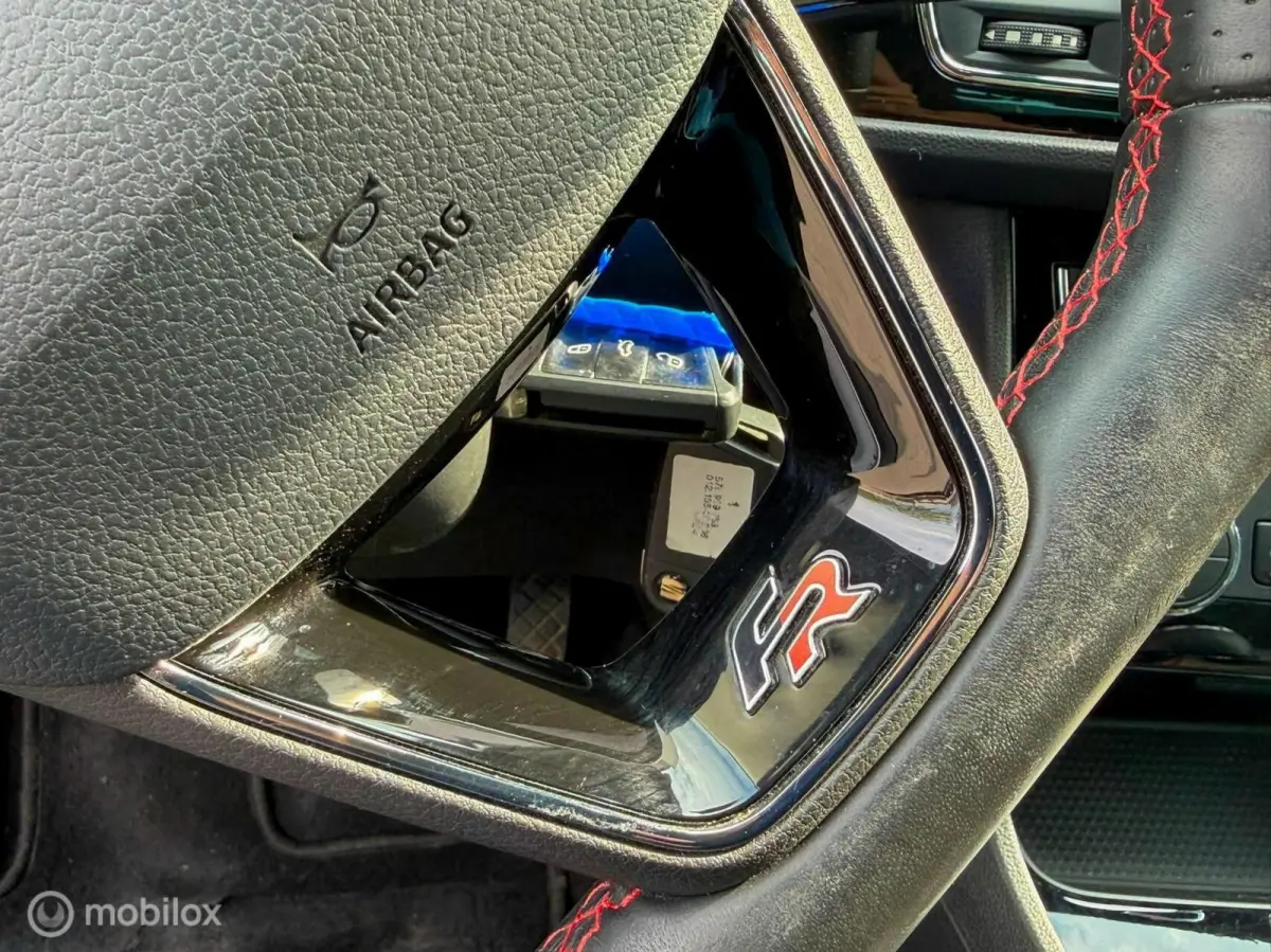 1.8 TSI FR 180PK ACC Carplay Stoelverw.