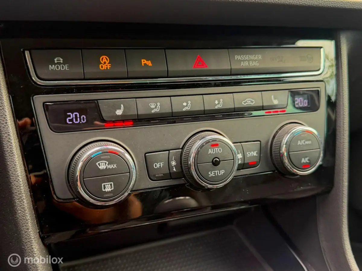 1.8 TSI FR 180PK ACC Carplay Stoelverw.