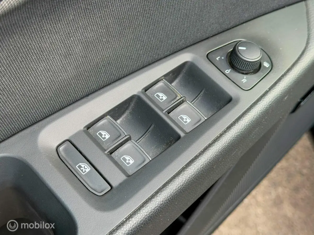 1.8 TSI FR 180PK ACC Carplay Stoelverw.