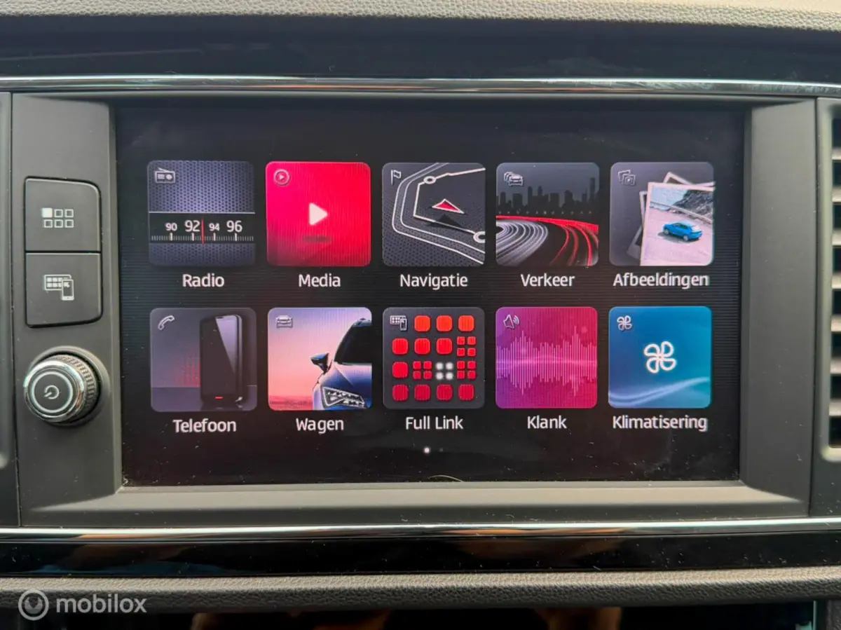 1.8 TSI FR 180PK ACC Carplay Stoelverw.
