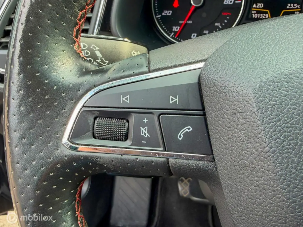 1.8 TSI FR 180PK ACC Carplay Stoelverw.