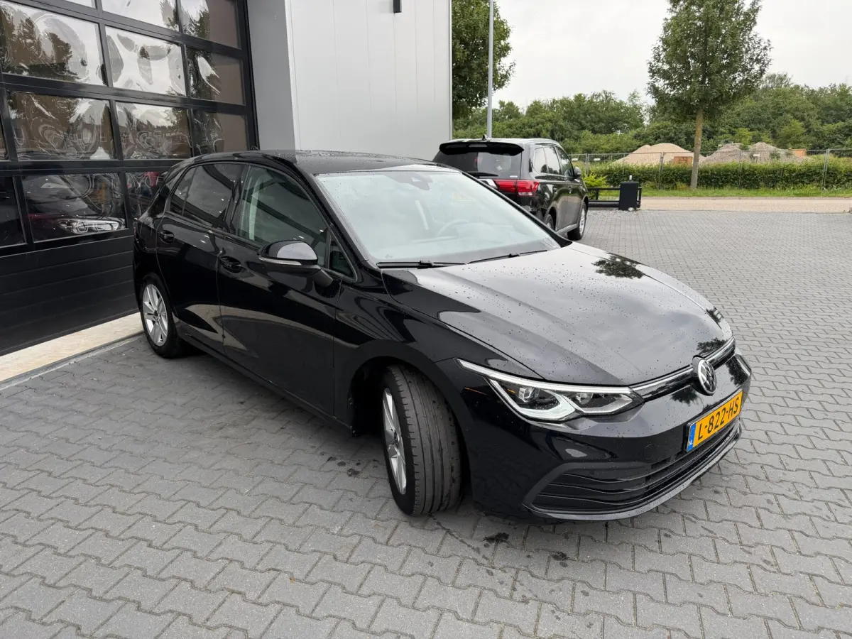 1.0 eTSI Business VOL optie's automaat