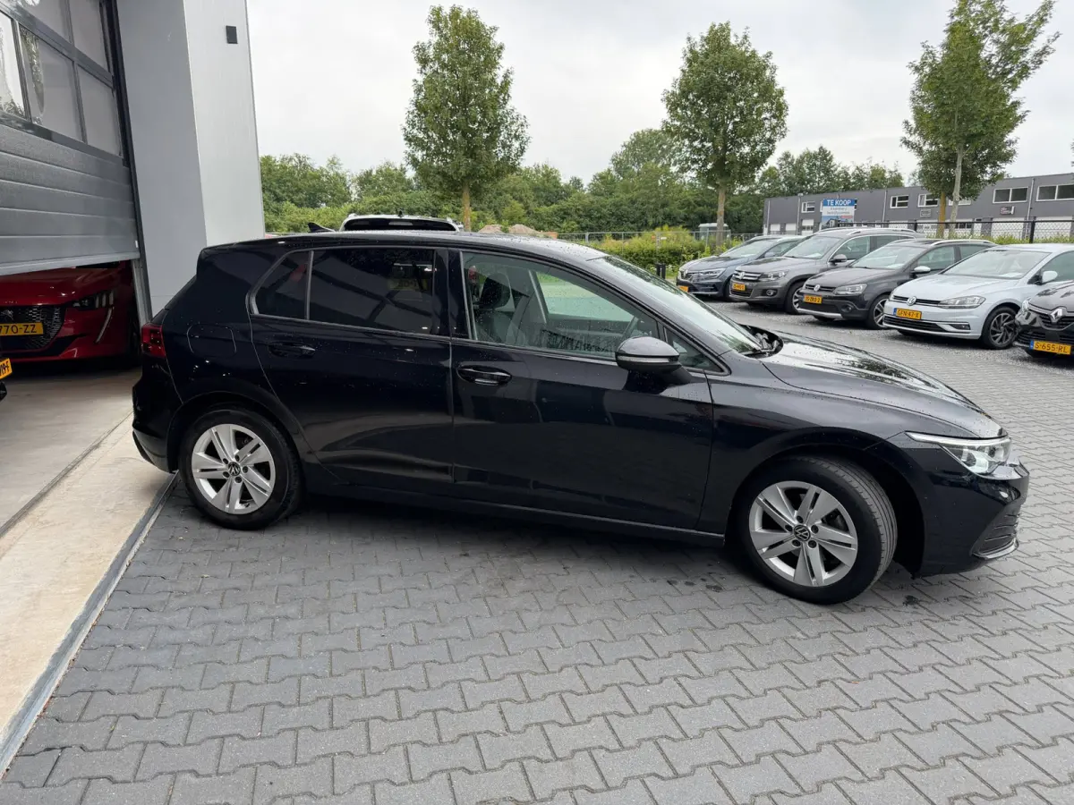 1.0 eTSI Business VOL optie's automaat