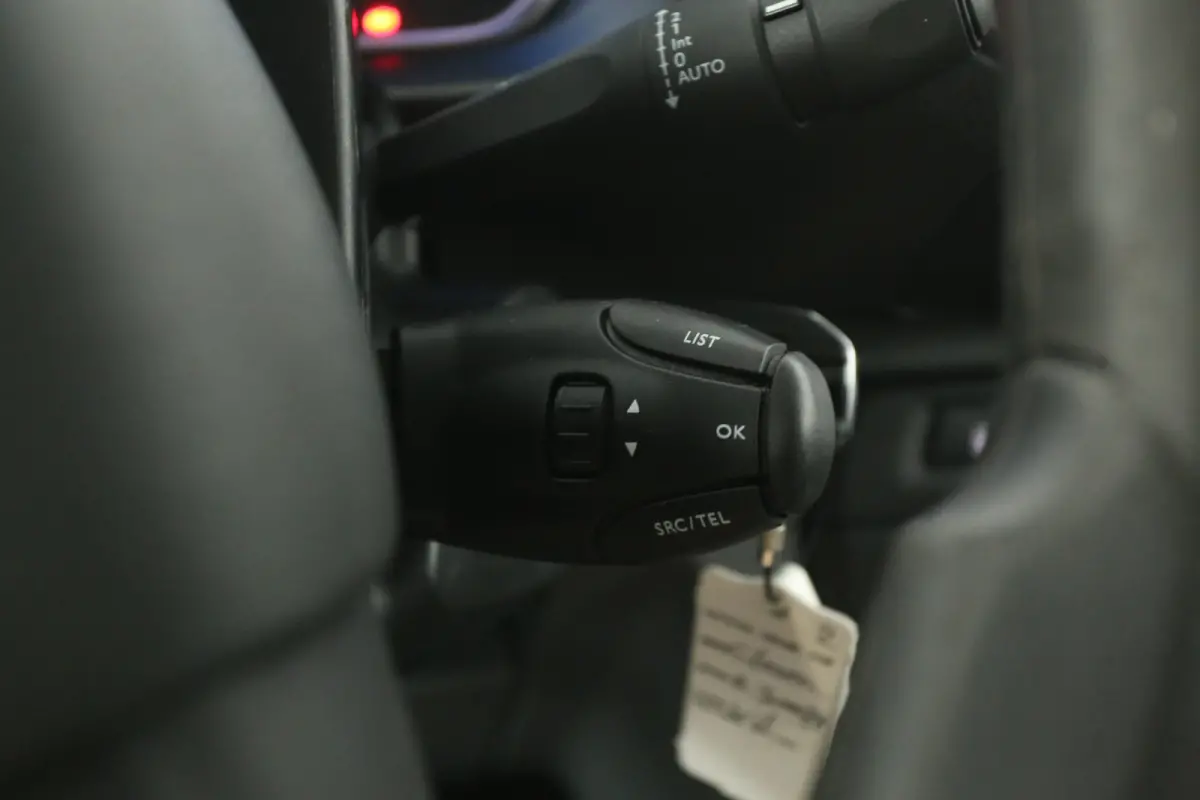 L2H1 75 kWh | Snelladen | SOH 92% | Airco | Cruise | Carplay | 3 Zits