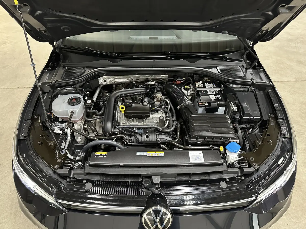 1.0 TSI Life Trekhaak | Winterpakket | ACC | Carplay