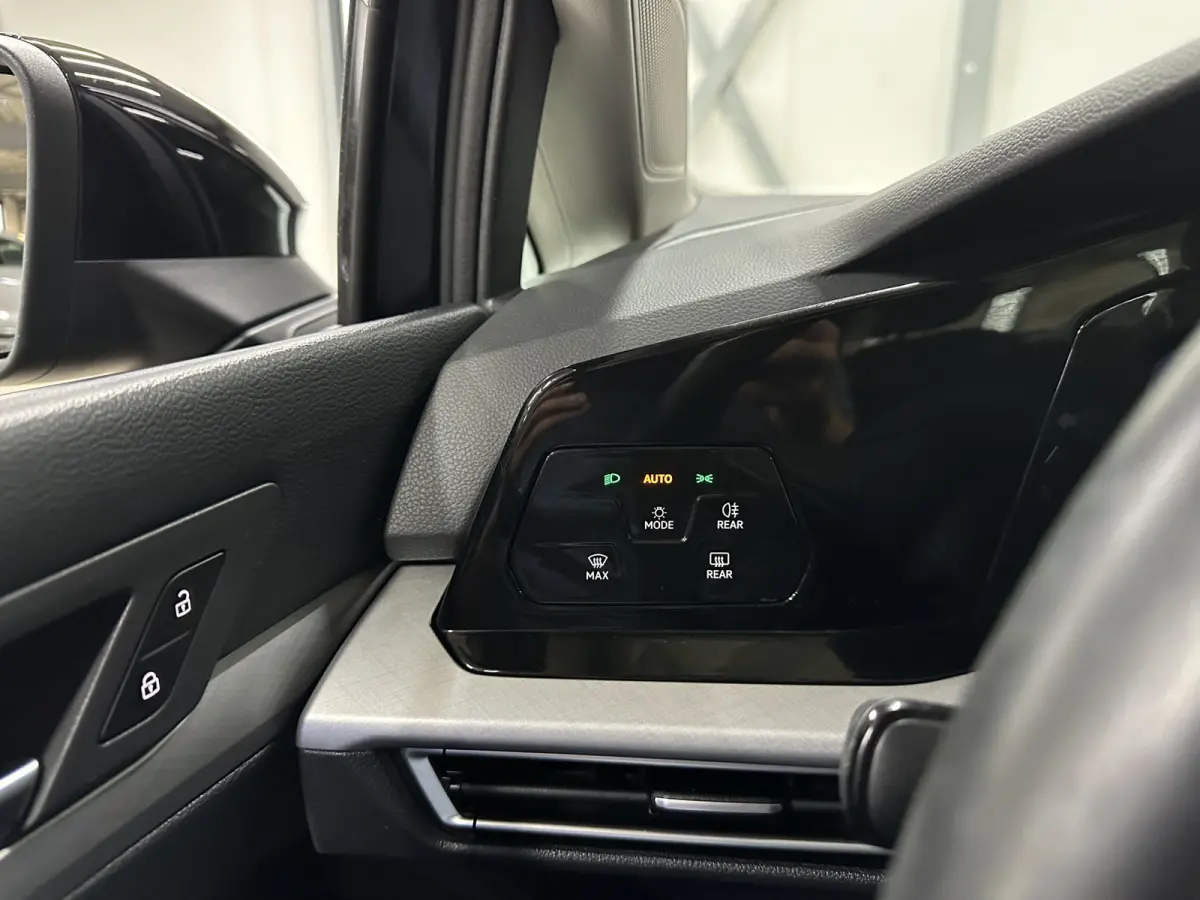 1.0 TSI Life Trekhaak | Winterpakket | ACC | Carplay