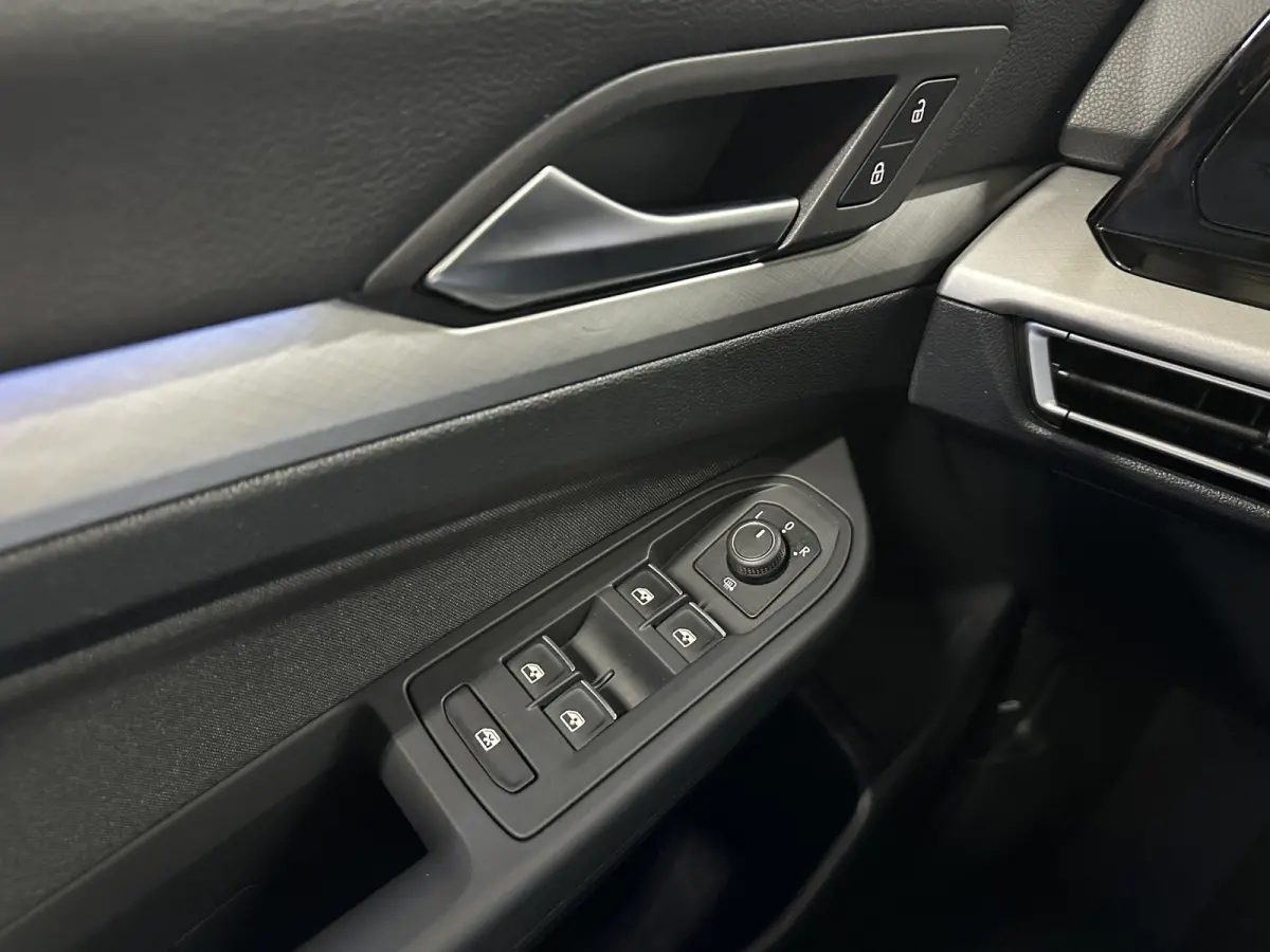 1.0 TSI Life Trekhaak | Winterpakket | ACC | Carplay