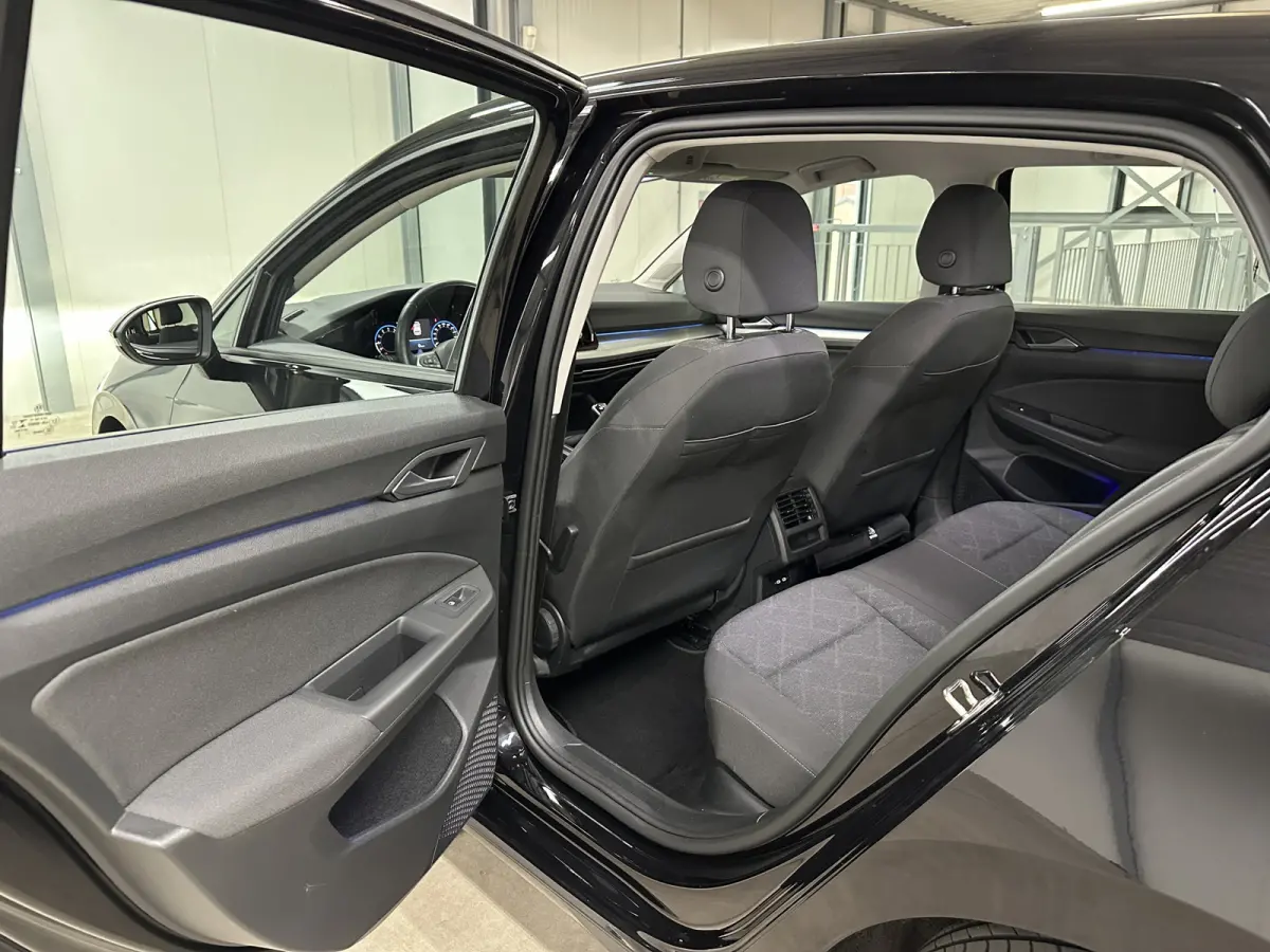 1.0 TSI Life Trekhaak | Winterpakket | ACC | Carplay