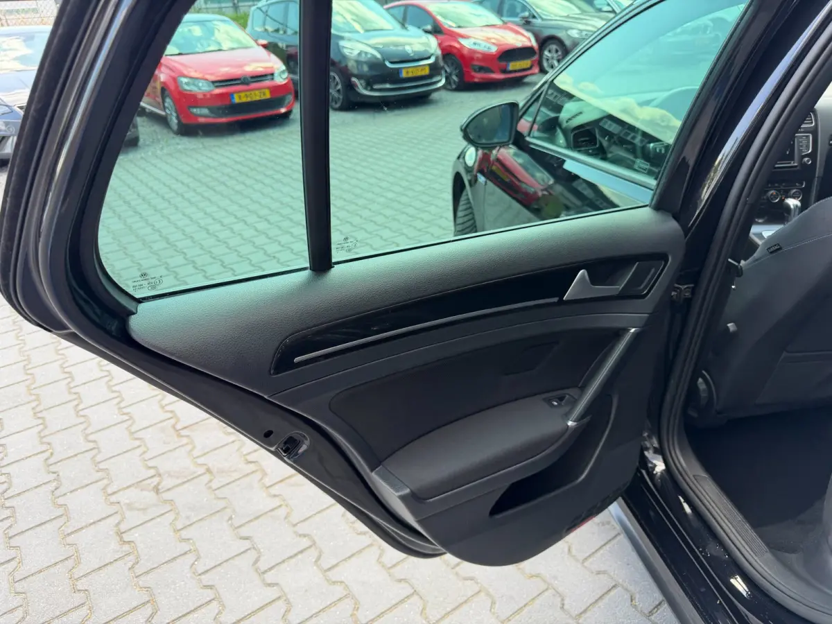 1.4 TSI GTE Connected Series incl groot onderhoud