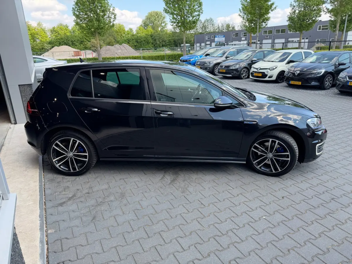 1.4 TSI GTE Connected Series incl groot onderhoud