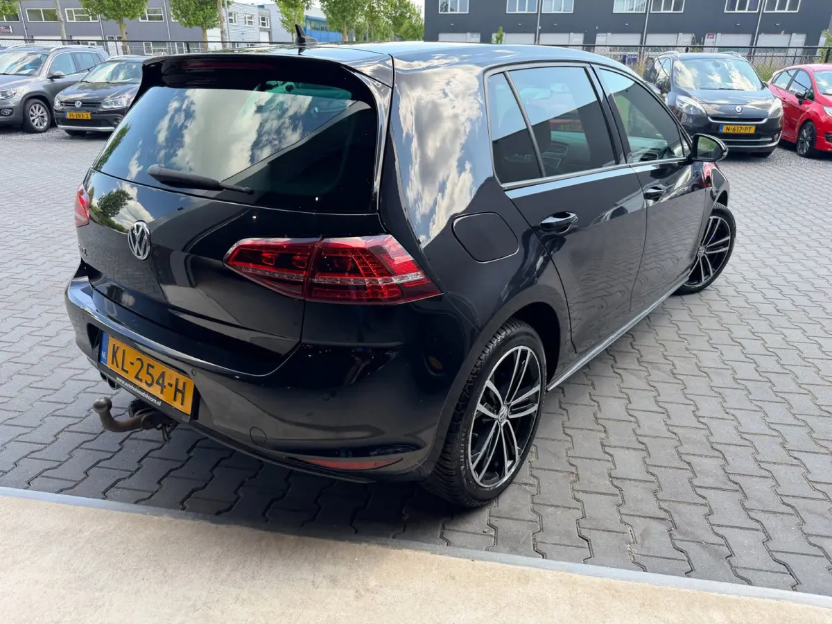 1.4 TSI GTE Connected Series incl groot onderhoud
