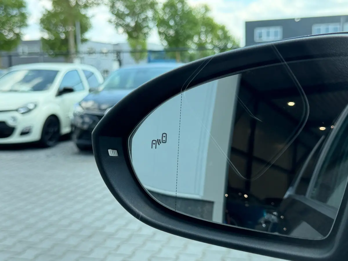 1.4 TSI GTE Connected Series incl groot onderhoud